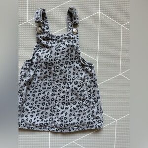 Wonder nation|Baby girl/toddler Gray Leopard Print Pinafore denim Dress•••2T